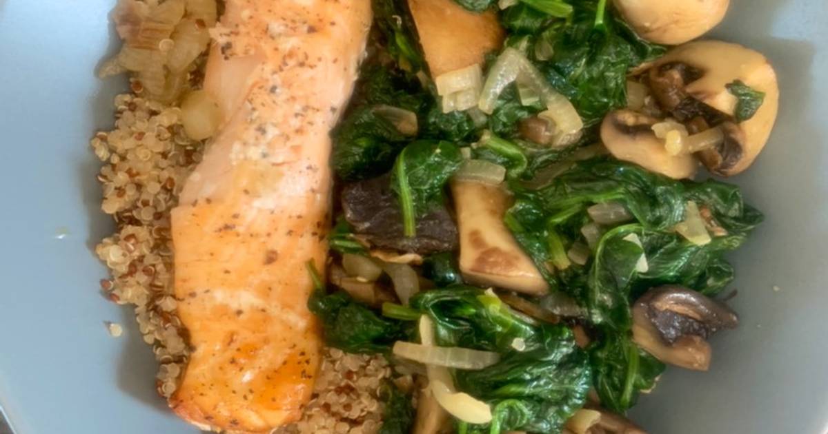 Baked Salmon with spinach and mushroom Recipe by Khets - Cookpad