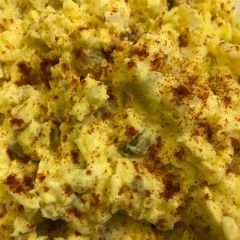 A picture of Mama’s Potato Salad.