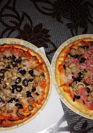 Una foto de Pizzas
