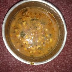 A picture of White lobiya daal.