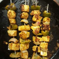 A picture of Paneer tikaa.