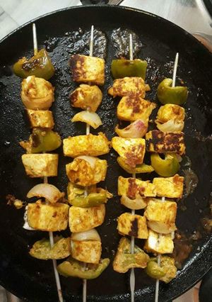 A picture of Paneer tikaa.