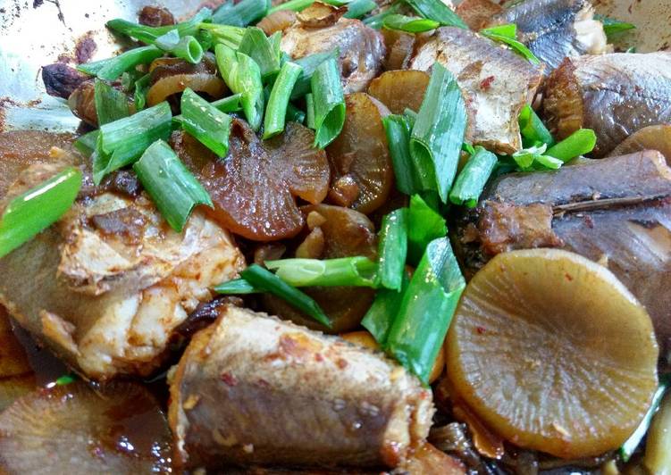 Recipe of Delicious Braised whiting fish