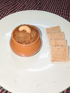 பிரட் ஹல்வா(Ghee Wheat Bread Halwa recipe in tamil) செய்முறை முக்கிய புகைப்படம்