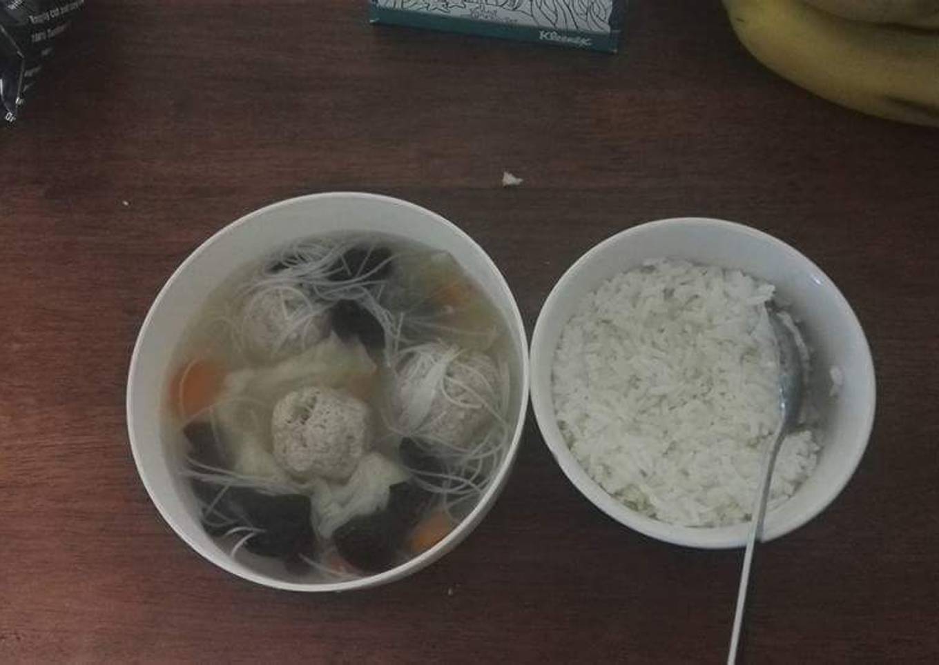 Sup bakso babi jamur