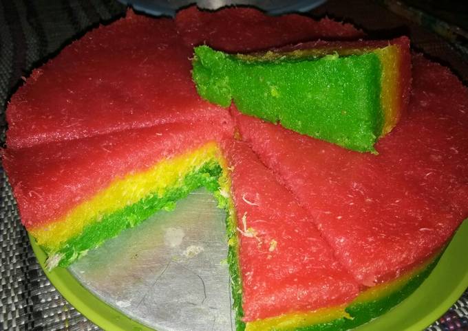 Kue Singkong Pelangi