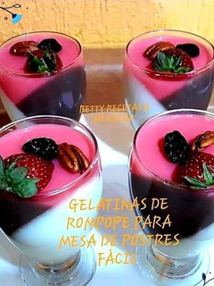 Una foto de Gelatina de rompope para mesa de postres fácil