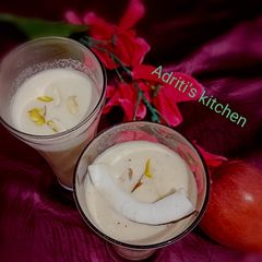 A picture of Apple smoothie.