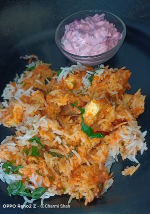પનીર મખની બિરયાની (Paneer Makhani Biryani Recipe In Gujarati) રેસીપી મુખ્ય ફોટો