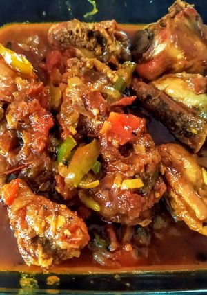 A picture of Capsicum chicken.