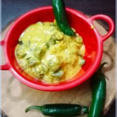 A picture of Dahi Mirchi.