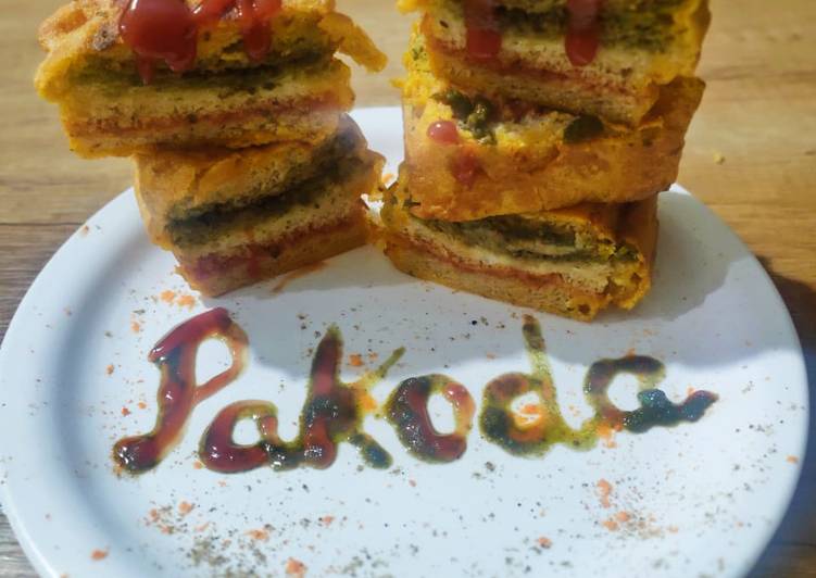 Steps to Prepare Award-winning Trio Bread Pakoda