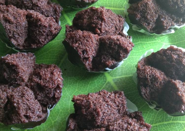 Bagaimana Menyiapkan Brownies kukus irit yang Enak Banget
