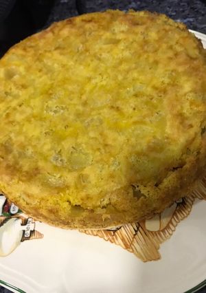 Une photo de Sharlotka ou cake aux pommes slave