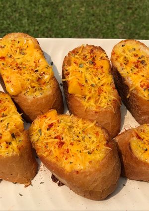 Foto resep Garlic Cheese Barbeque Bread