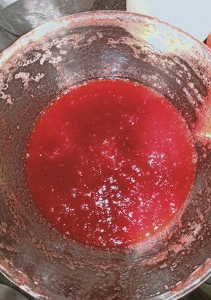 A picture of Strawberry And Tomato Jam.