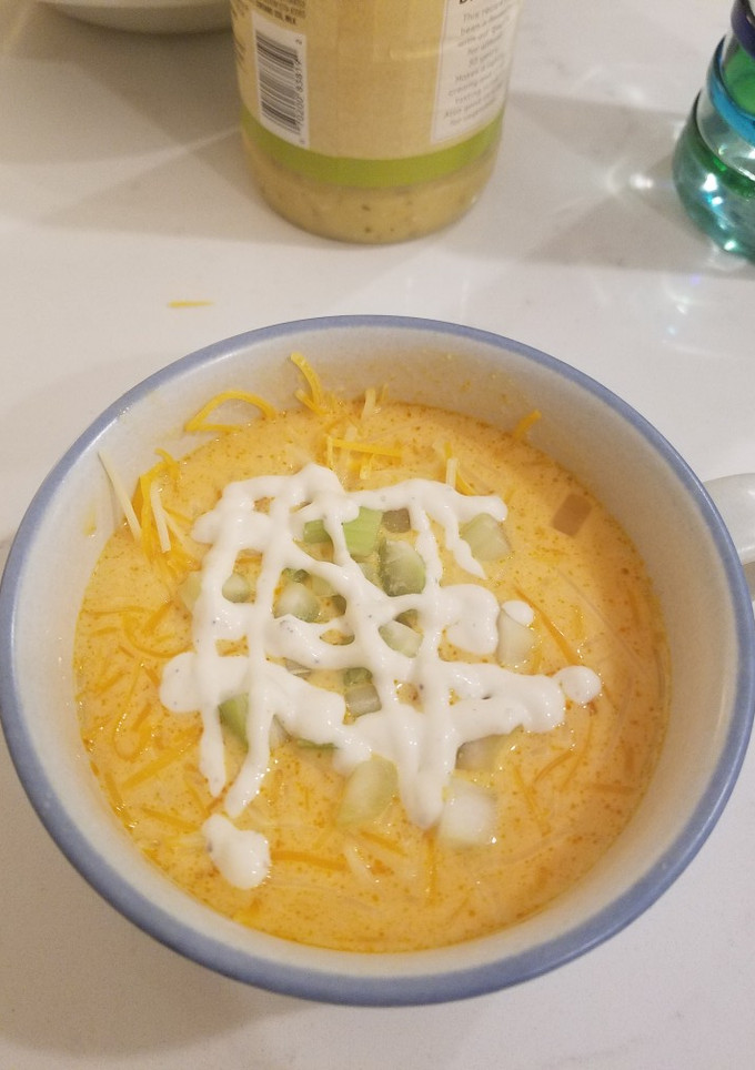 A picture of Crockpot Buffalo Chicken Soup.