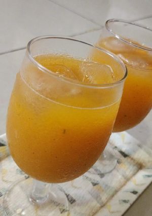 A picture of Mango Shikanji.