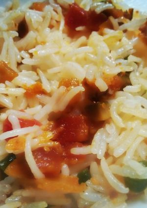 A picture of Khatta mitha pulao.