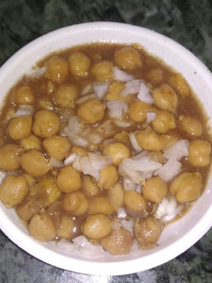 छोले की चाट (Chole Ki chaat recipe in Hindi) रेसिपी मुख्य फोटो