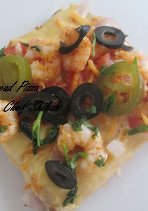 A picture of Bread mini pizza.