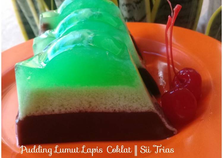 Cara Bikin Pudding Lumut Lapis Coklat yang Lezat