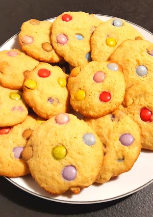 Une photo de Cookies SMARTIES - NOISETTE