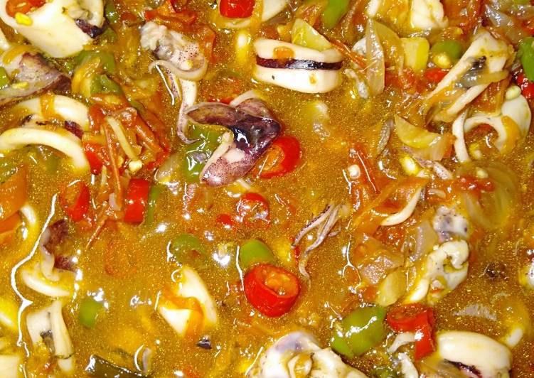 Langkah Menyiapkan Cumi bumbu rajang yang Lezat