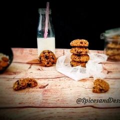 A picture of Almond Oats Chocolate Chip Cookies.