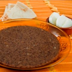 A picture of Lentils and rice puree - mujaddara mussafayeh.