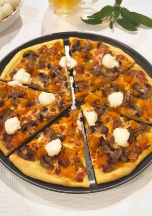 Foto di Pizza con Impasto di Cavolfiore