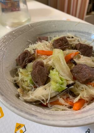骰子牛炒米粉 的食譜成品照片