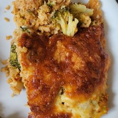 A picture of Cauliflower and broccoli bake.
