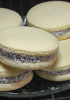 Una foto de Alfajor de maicena ❣