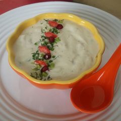 A picture of Creamy potato soup.