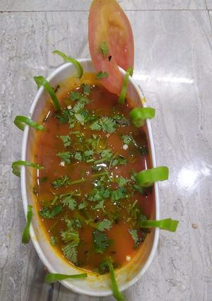 ટોમેટો સૂપ (Tomato soup Recipe In gujarati) રેસીપી મુખ્ય ફોટો