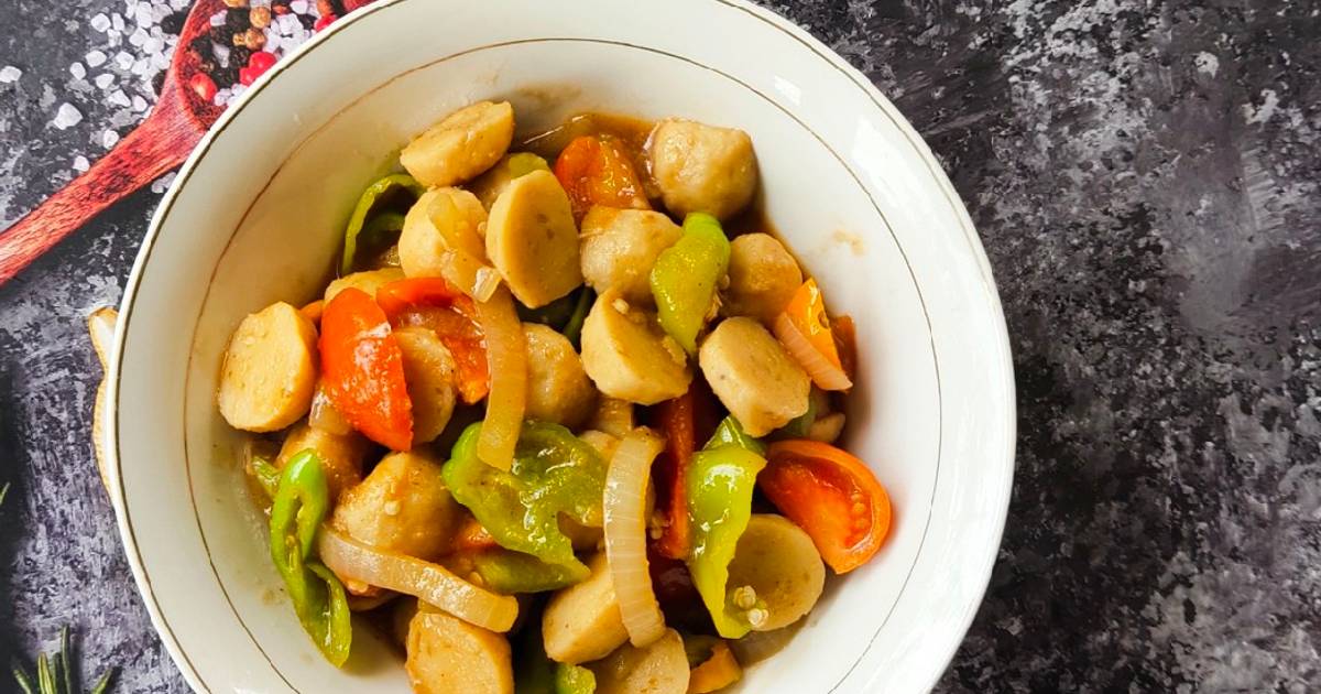 Resep Tumis Bakso Cabai Hijau Oleh Priska Koes Cookpad