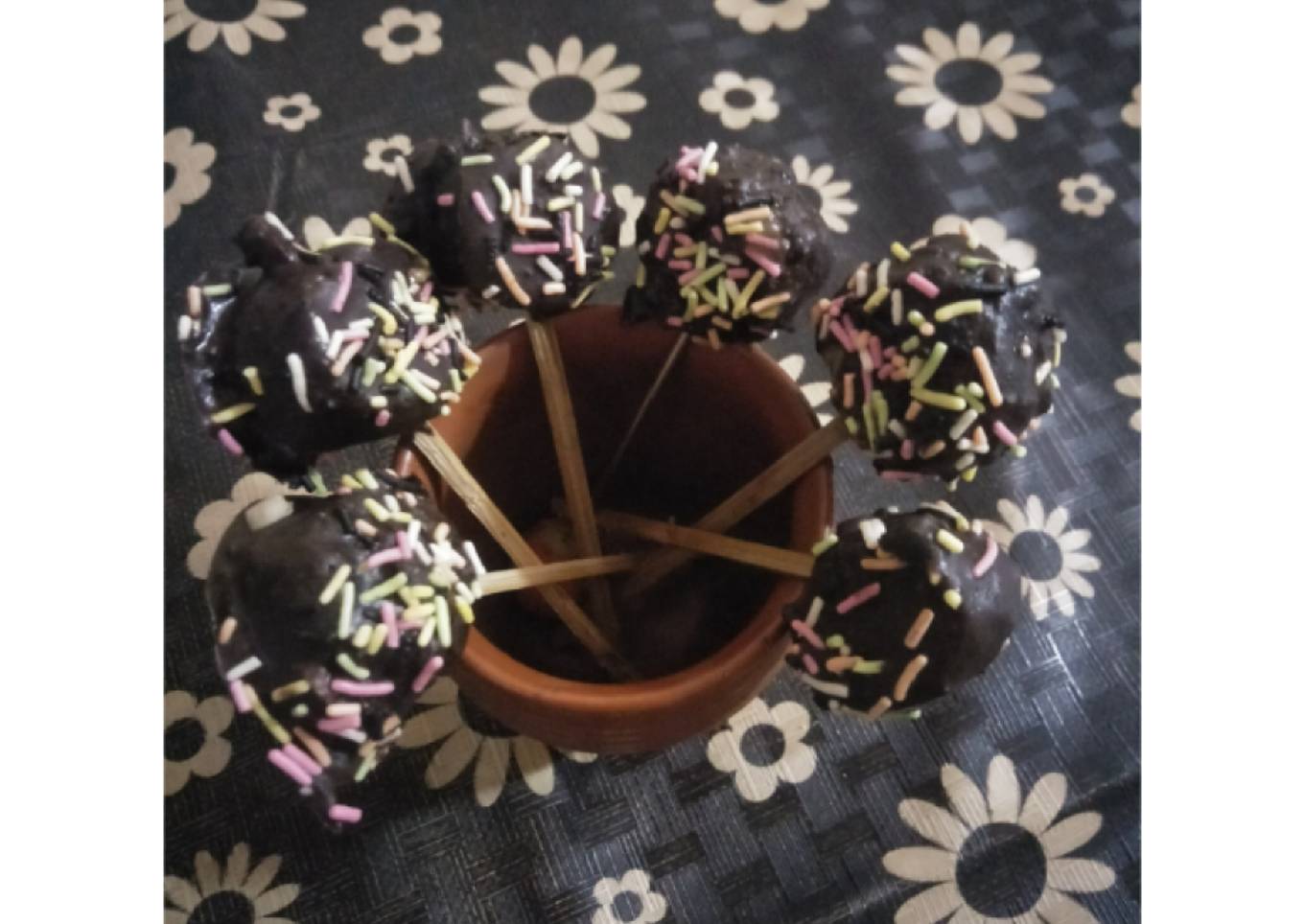 Chocolate banana lollies