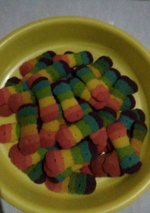 Foto resep Lidah kucing rainbow simpel