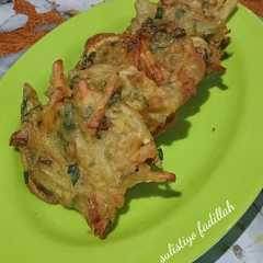 A picture of Bakwan sayur kulit semangka.