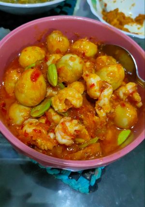Foto resep Balado telur puyuh, udang dan petai enak banget