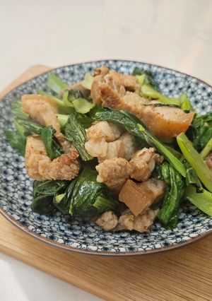 鹹豬肉炒青江菜 的食譜成品照片