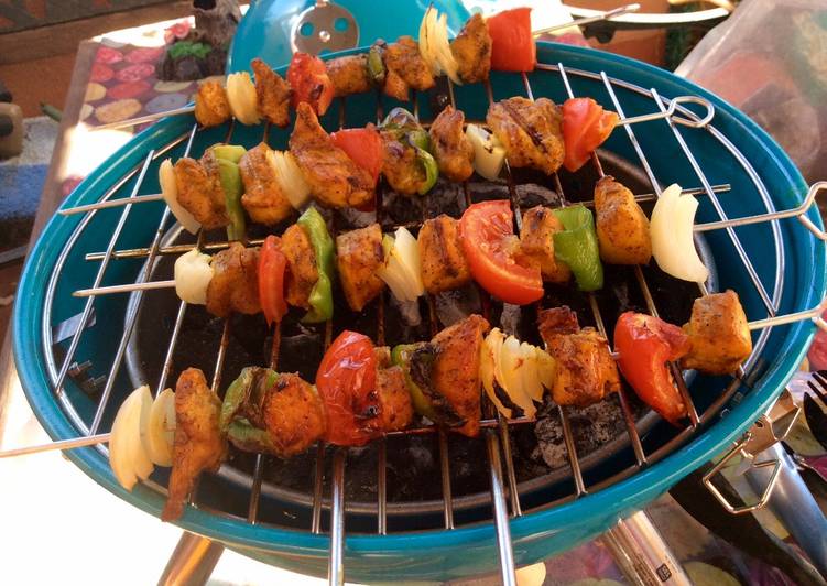 Pinchos morunos con verduras🍡🍗🍢🍅
