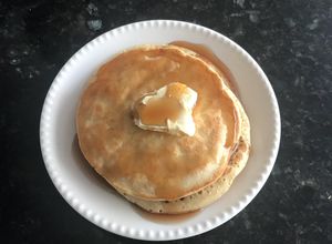 Una foto de Pancakes fáciles para un domingo perezoso!