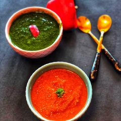 Momo Chutney and Green Sandwich Chutney A picture of Momo Chutney and Green Sandwich Chutney.
