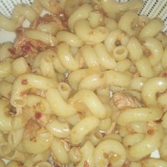 A picture of Masala macroni.
