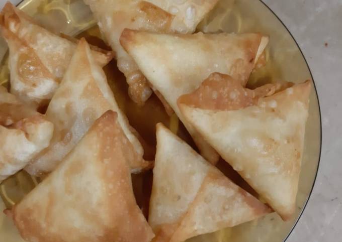 Recipe: Delicious Aloo Kay samosay
