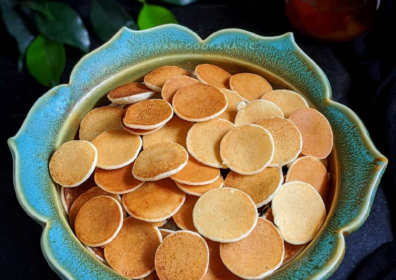 Egg-free cereal pancakes