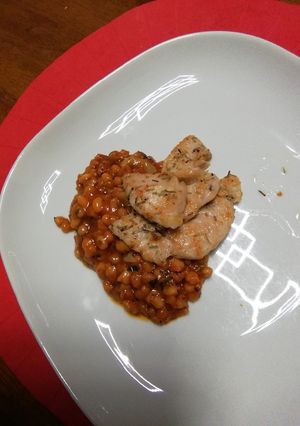 Olasz natúr csirkemell paradicsomosbab körettel 🇮🇹 recept fotója