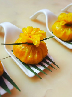 A picture of Mango Dumpling.